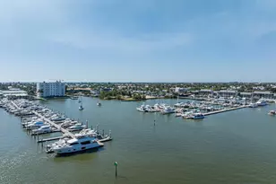 1325 7th St S, Naples, FL 34102 - Photo 7