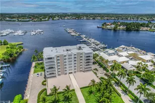 1325 7th St S, Naples, FL 34102 - Photo 13