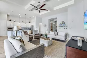 9428 Sanderling Ct, Naples, FL 34120 - Photo 15