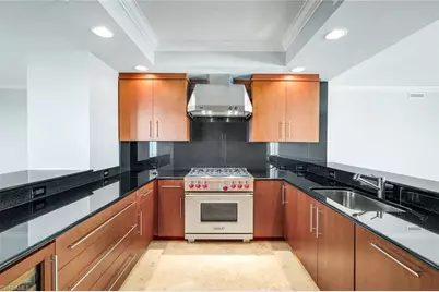 275 Indies Way #1606, Naples, FL 34110 - Photo 9