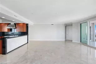 275 Indies Way, Naples, FL 34110 - Photo 7