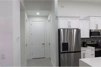 511 Tropicana Pkwy W, Cape Coral, FL 33993 - Photo 9