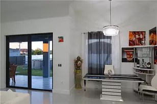 511 Tropicana Parkway W, Cape Coral, FL 33993 - Photo 5