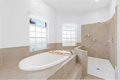 21 Maryland Rd, Lehigh Acres, FL 33936 - Photo 19