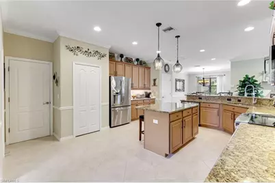 3917 Sapphire Way, Naples, FL 34114 - Photo 7