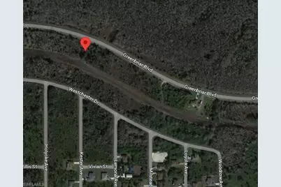 483 Greenbriar Blvd, Lehigh Acres, FL 33972 - Photo 3