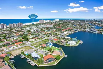 950 Plum Ct, Marco Island, FL 34145 - Photo 13