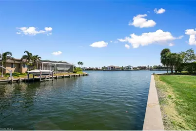 950 Plum Ct, Marco Island, FL 34145 - Photo 7