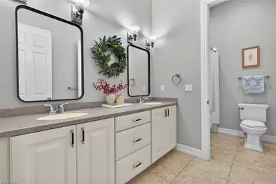 24920 Divot Dr, Bonita Springs, FL 34135 - Photo 19