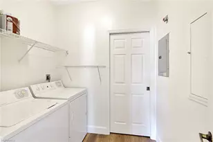 675 Wiggins Lake Dr, Naples, FL 34110 - Photo 15