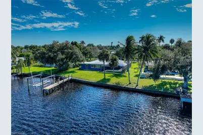 4867 E Riverside Dr, Fort Myers, FL 33905 - Photo 33