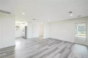 4867 E Riverside Dr, Fort Myers, FL 33905 - Photo 13