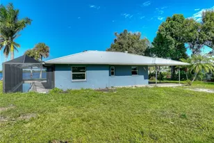 4867 E Riverside Dr, Fort Myers, FL 33905 - Photo 3