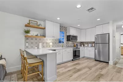 6155 Standing Oaks Ln, Naples, FL 34119 - Photo 13