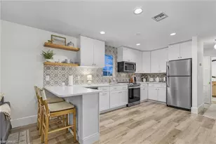 6155 Standing Oaks Ln, Naples, FL 34119 - Photo 13