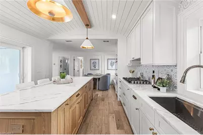 6155 Standing Oaks Ln, Naples, FL 34119 - Photo 15