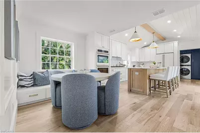 6155 Standing Oaks Ln, Naples, FL 34119 - Photo 9