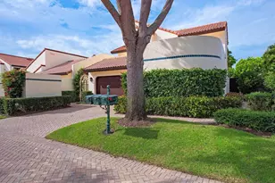 32 Las Brisas Way, Naples, FL 34108 - Photo 13