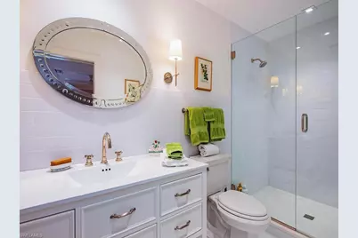 32 Las Brisas Way #33, Naples, FL 34108 - Photo 11