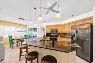 1335 Old Oak Ln, Naples, FL 34110 - Photo 9