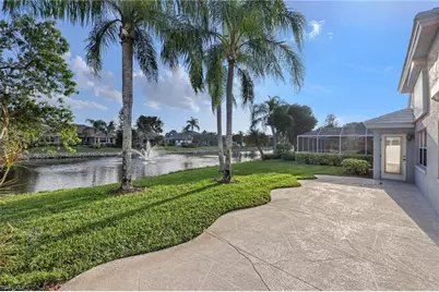 1335 Old Oak Ln, Naples, FL 34110 - Photo 21