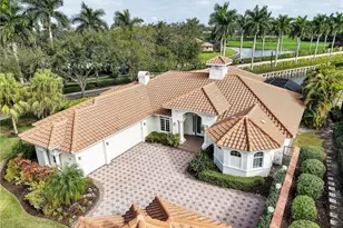 3000 Gardens Blvd, Naples, FL 34105 - Photo 3