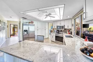 133 Big Springs Dr, Naples, FL 34113 - Photo 9