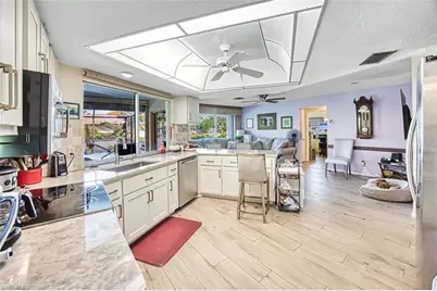 133 Big Springs Dr, Naples, FL 34113 - Photo 7