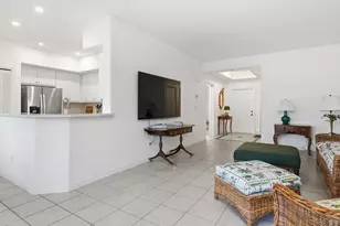 916 Egrets Run, Naples, FL 34108 - Photo 9