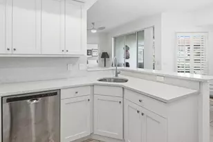 916 Egrets Run, Naples, FL 34108 - Photo 13