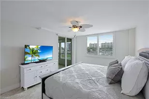25 Bluebill Ave, Naples, FL 34108 - Photo 15