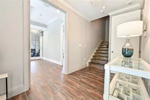 433 5th St S, Naples, FL 34102 - Photo 3