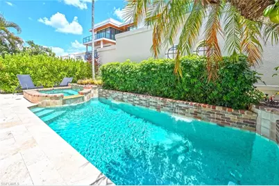 433 5th St S, Naples, FL 34102 - Photo 37