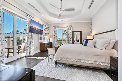 433 5th St S, Naples, FL 34102 - Photo 25