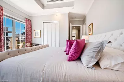 433 5th St S, Naples, FL 34102 - Photo 35