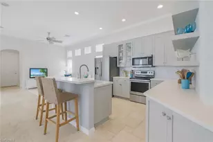 25410 Alicante Dr, Bonita Springs, FL 34134 - Photo 19