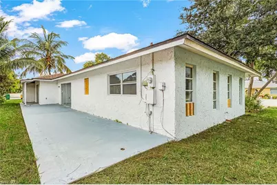 201 Marco Lake Dr, Marco Island, FL 34145 - Photo 17