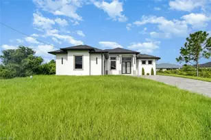 907 Sunniland Blvd, Lehigh Acres, FL 33971 - Photo 3