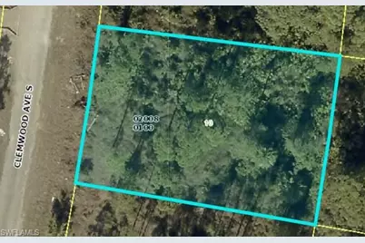 713 Clemwood Ave S, Lehigh Acres, FL 33974 - Photo 3