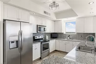 1065 Borghese Ln, Naples, FL 34114 - Photo 17