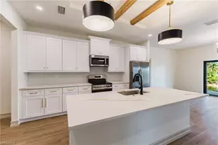 3625 NE 14th Pl, Cape Coral, FL 33909 - Photo 9