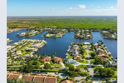 127 Newport Dr, Naples, FL 34114 - Photo 33