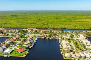 127 Newport Dr, Naples, FL 34114 - Photo 31