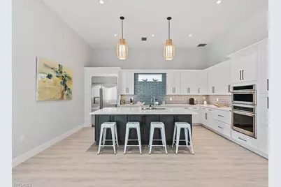 515 91st Ave N, Naples, FL 34108 - Photo 7