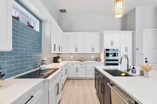 515 91st Ave N, Naples, FL 34108 - Photo 9