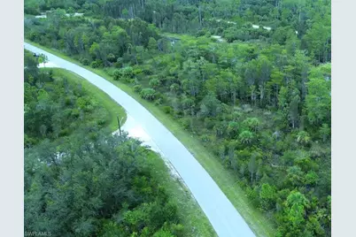486 Westchester Dr, Lehigh Acres, FL 33972 - Photo 3