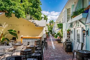 160 Palm St, Marco Island, FL 34145 - Photo 37