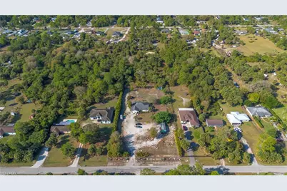 321 14th St NE, Naples, FL 34120 - Photo 9