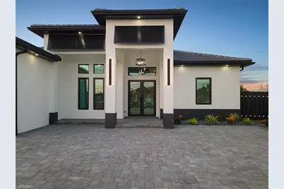 109 NE 5th Ter, Cape Coral, FL 33909 - Photo 7