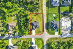 2911 37th St W, Lehigh Acres, FL 33971 - Photo 7